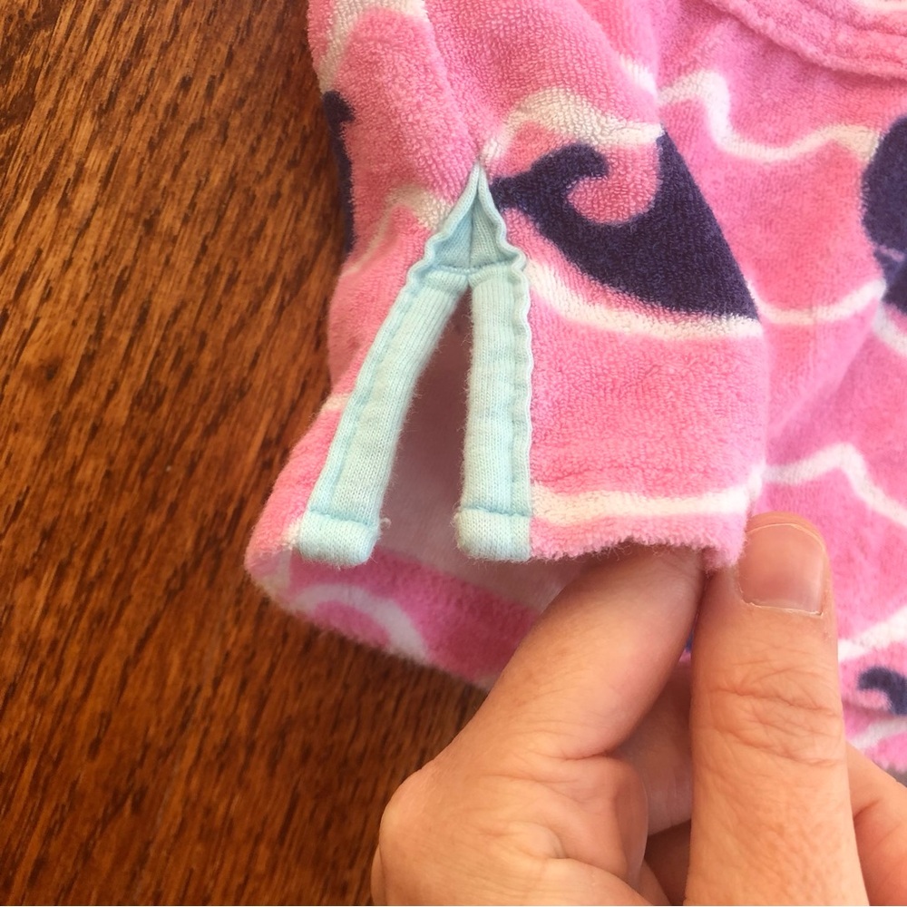 Pottery Barn Kids Whale Beach Coverup 12-18 Months - Picture 4 of 7